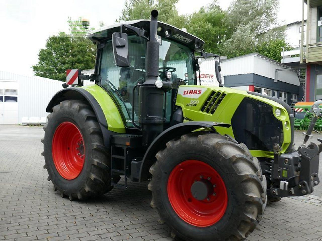 CLAAS arion 550 cmatic cebis CMATIC CEBIS - Tractor: foto 3 CLAAS arion 550 cmatic cebis CMATIC CEBIS - Tractor: foto 3