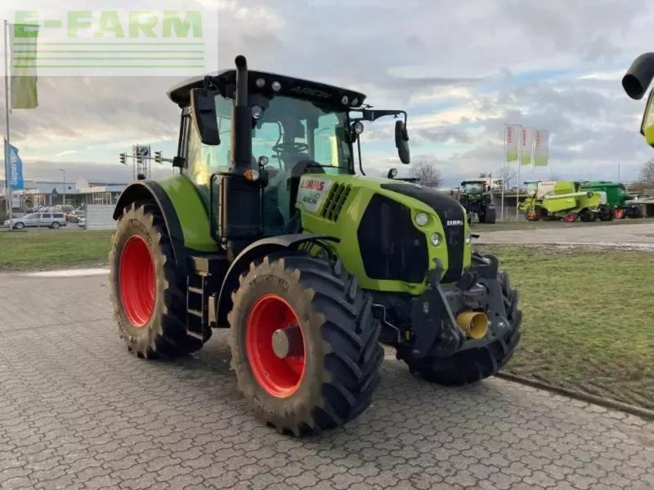 CLAAS arion 550 cmatic cis+ CMATIC CIS+ - Tractor: foto 3 CLAAS arion 550 cmatic cis+ CMATIC CIS+ - Tractor: foto 3