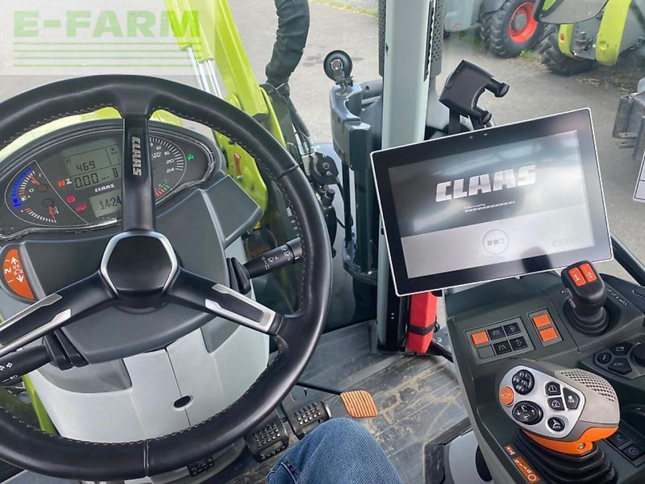 CLAAS arion 550 hexashift stage v cebis vorführmaschine mit garantieverlängerung HEXASHIFT CEBIS - Tractor: foto 4 CLAAS arion 550 hexashift stage v cebis vorführmaschine mit garantieverlängerung HEXASHIFT CEBIS - Tractor: foto 4