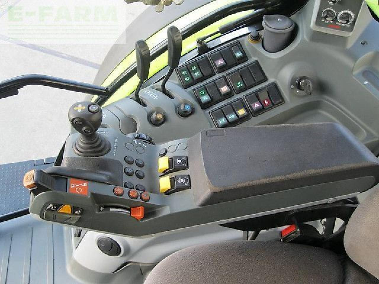 Tractor CLAAS arion 650 cis CIS: foto 7