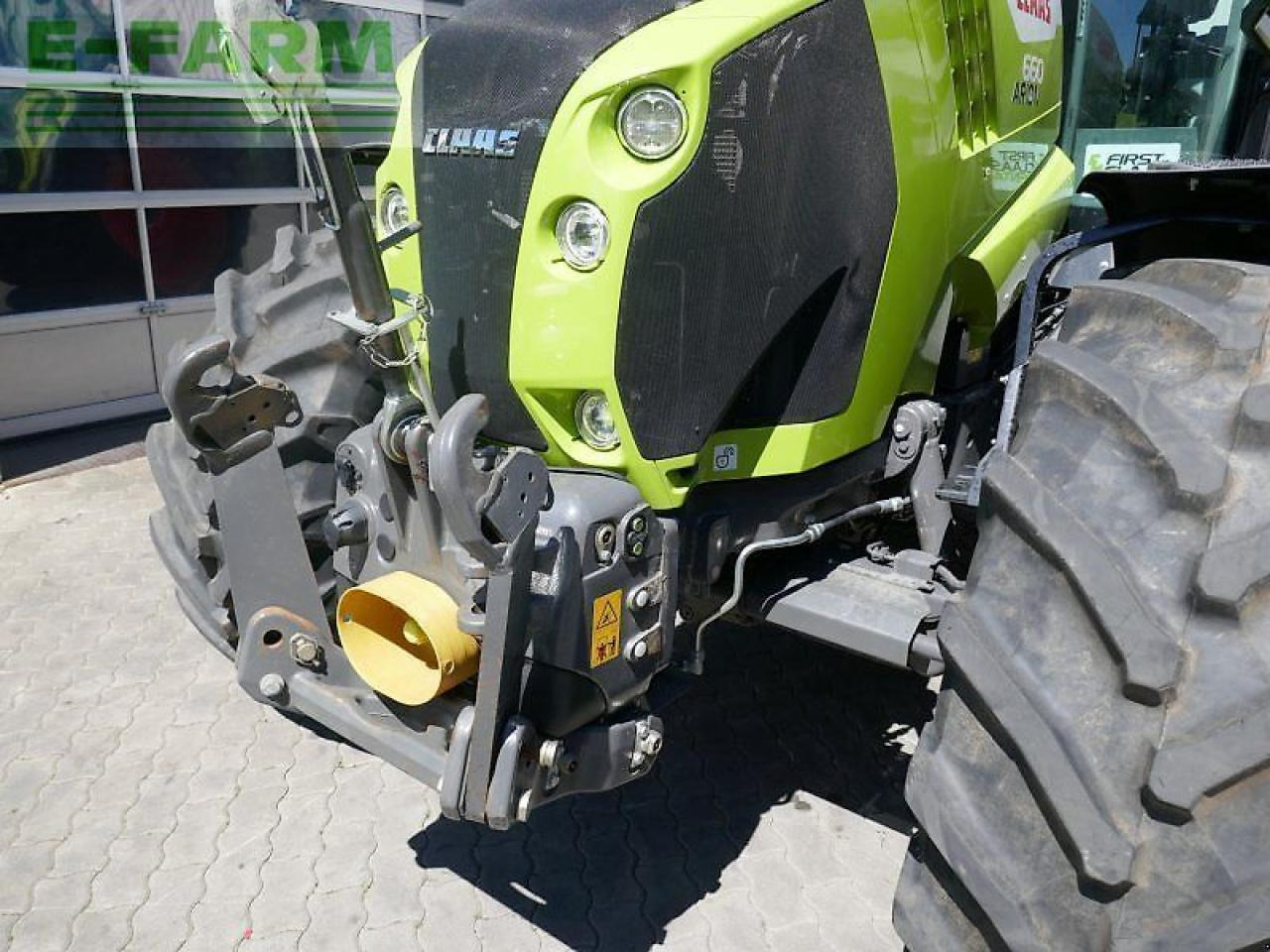 CLAAS arion 660 cmatic cebis CMATIC CEBIS - Tractor: foto 3 CLAAS arion 660 cmatic cebis CMATIC CEBIS - Tractor: foto 3