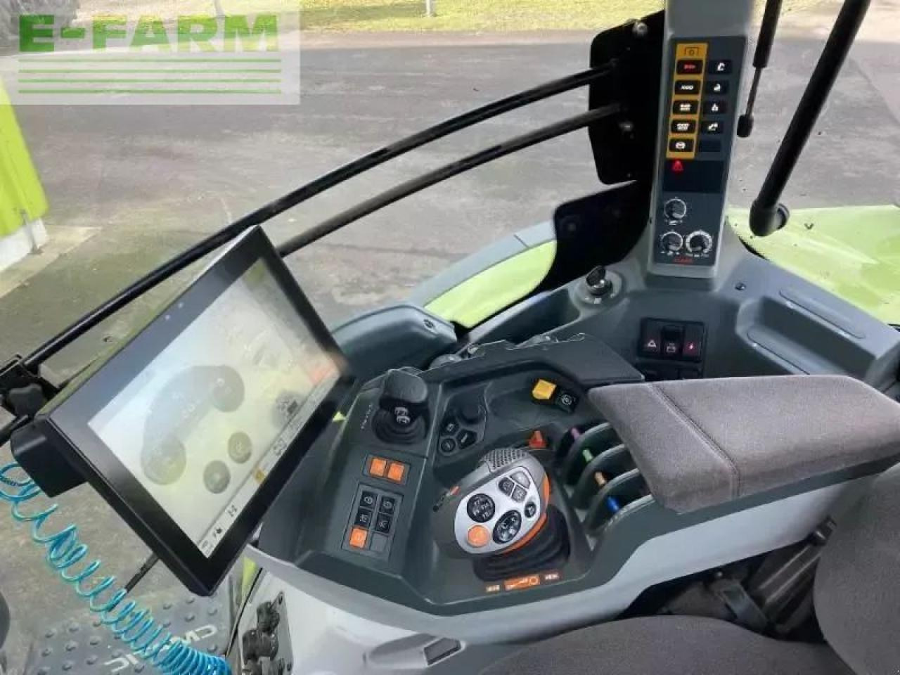 Tractor CLAAS arion 660 cmatic cebis CMATIC CEBIS: foto 11