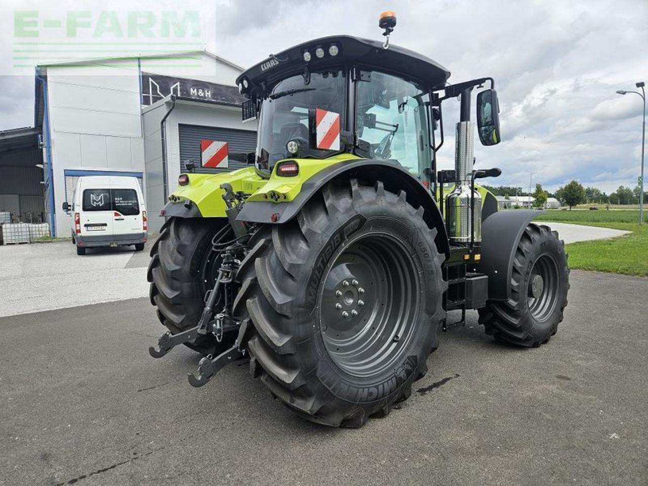 CLAAS arion 660 cmatic cebis CMATIC CEBIS - Tractor: foto 5 CLAAS arion 660 cmatic cebis CMATIC CEBIS - Tractor: foto 5