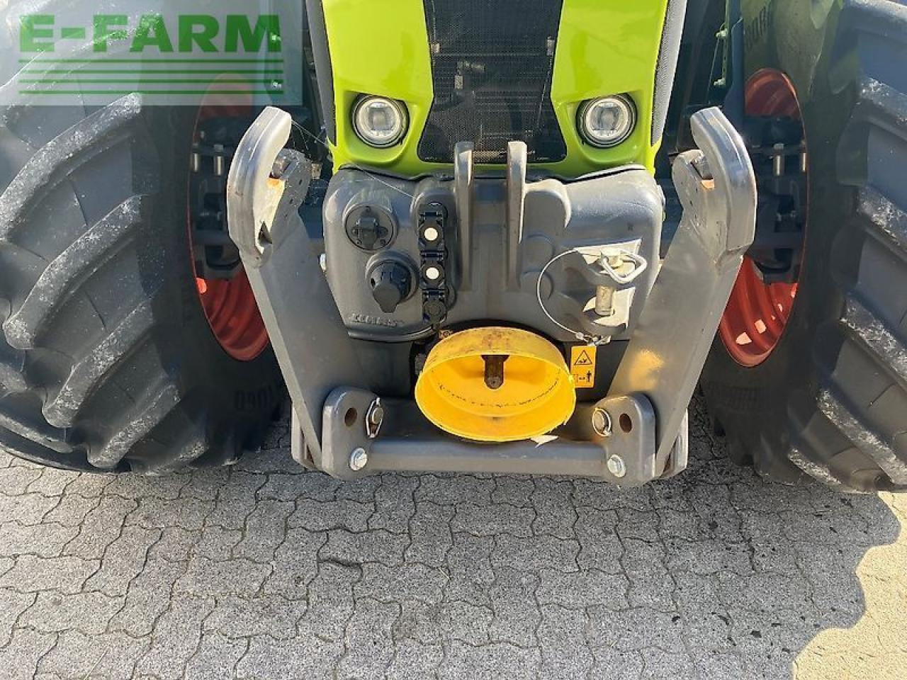 CLAAS arion 660 cmatic (ink. rtk und frontzapfwelle)i - Tractor: foto 4 CLAAS arion 660 cmatic (ink. rtk und frontzapfwelle)i - Tractor: foto 4