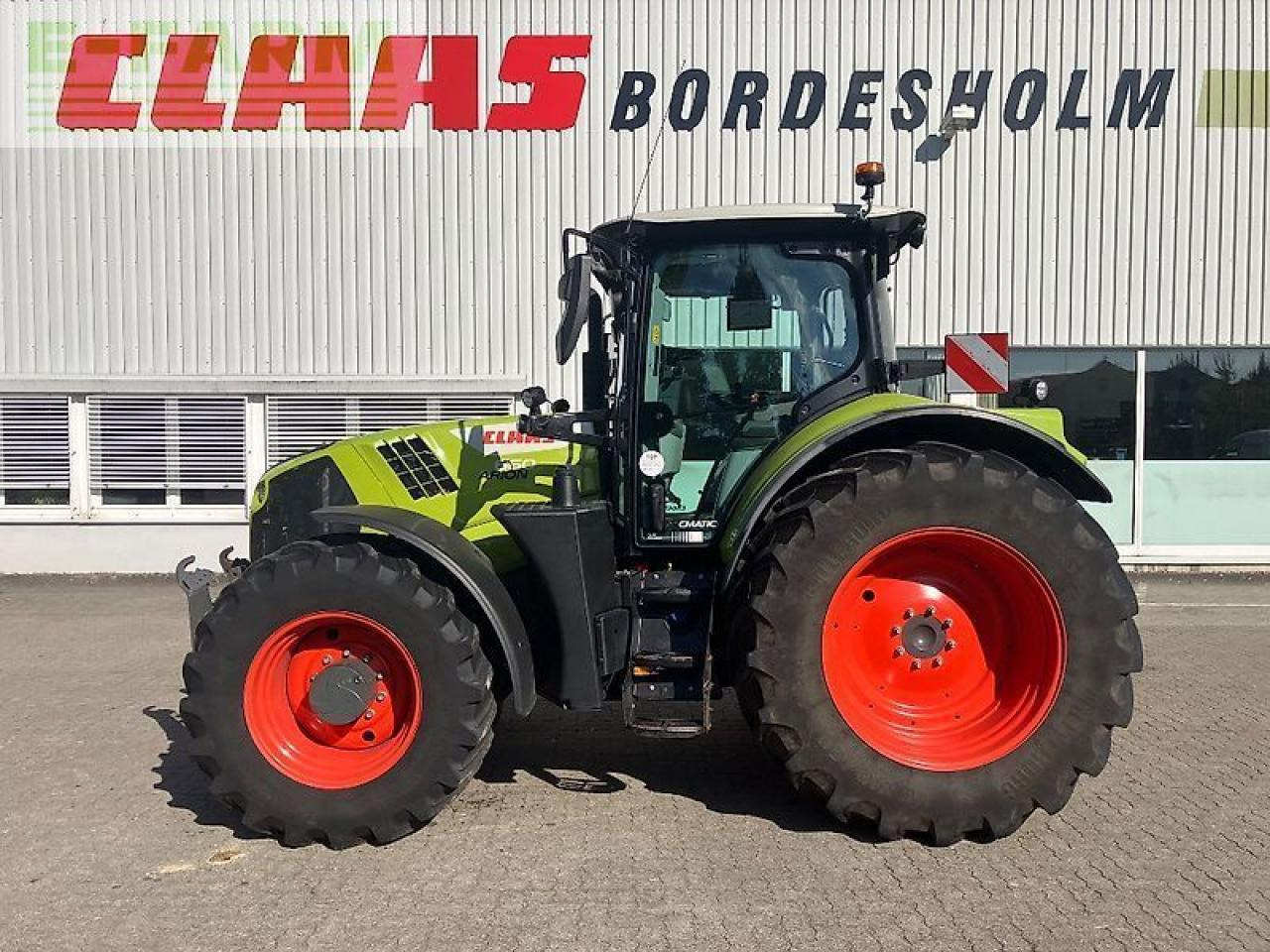 CLAAS arion 660 cmatic (ink. rtk und frontzapfwelle)i - Tractor: foto 1 CLAAS arion 660 cmatic (ink. rtk und frontzapfwelle)i - Tractor: foto 1