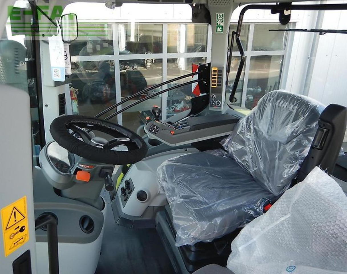 CLAAS axion 800 cis+ hexashift HEXASHIFT CIS+ - Tractor: foto 4 CLAAS axion 800 cis+ hexashift HEXASHIFT CIS+ - Tractor: foto 4