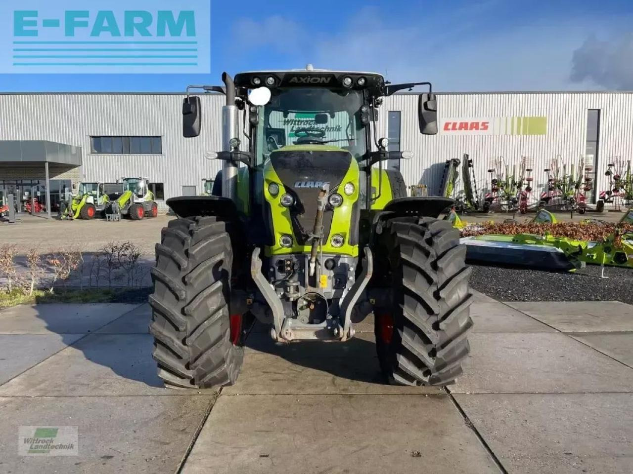CLAAS axion 810 cmatic - Tractor: foto 2 CLAAS axion 810 cmatic - Tractor: foto 2