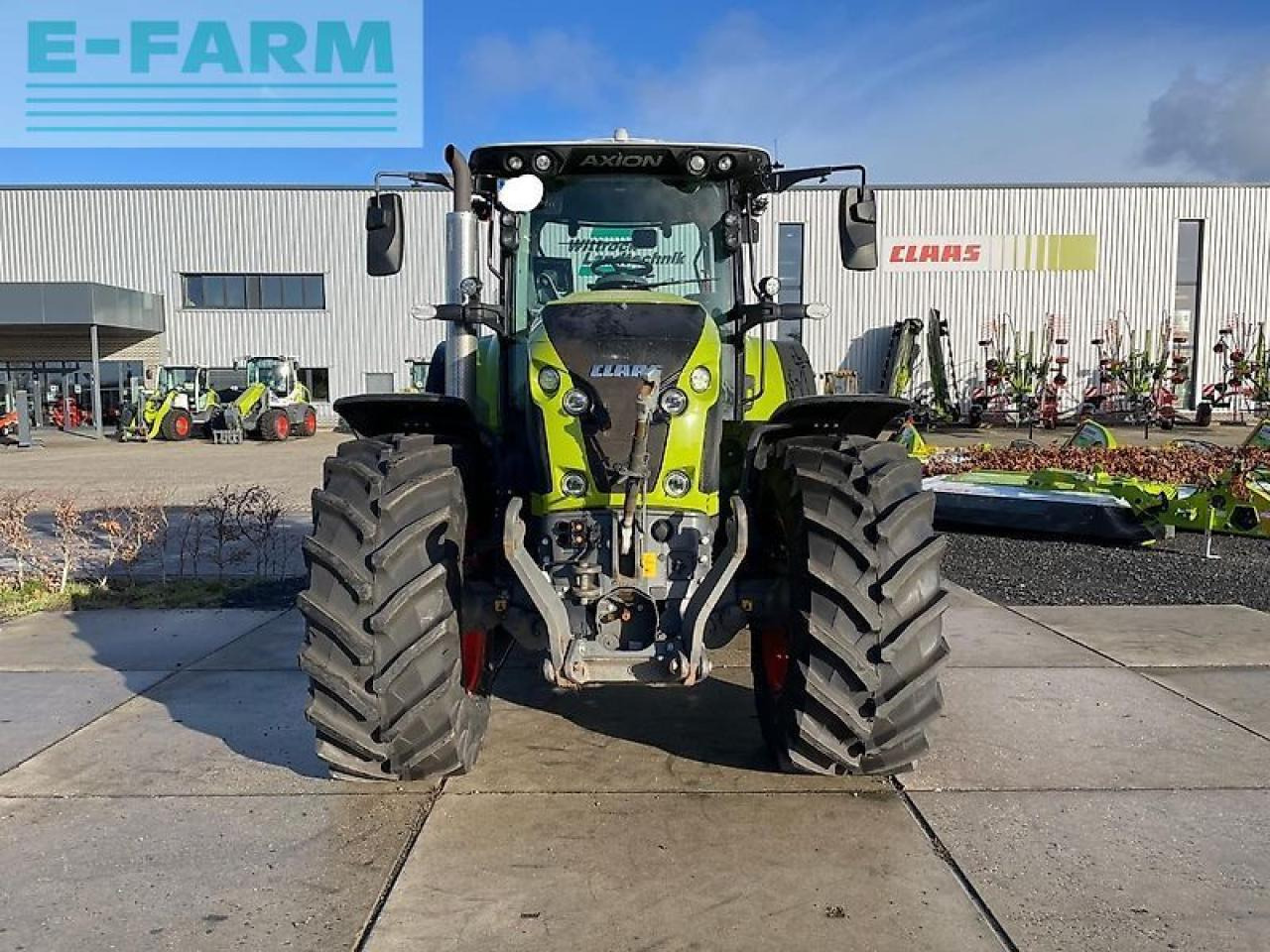 CLAAS axion 810 cmatic CMATIC - Tractor: foto 2 CLAAS axion 810 cmatic CMATIC - Tractor: foto 2