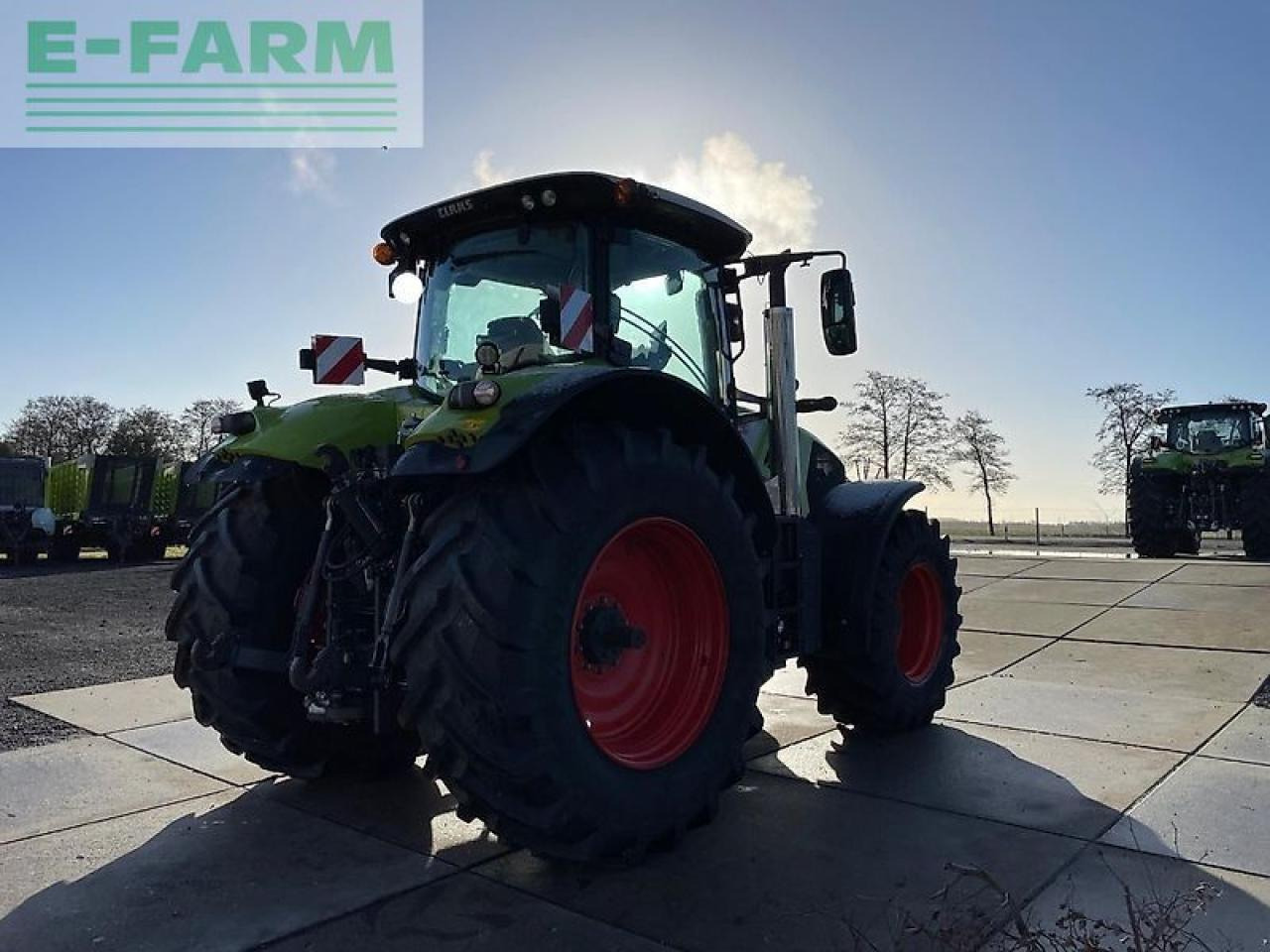 CLAAS axion 810 cmatic CMATIC - Tractor: foto 5 CLAAS axion 810 cmatic CMATIC - Tractor: foto 5