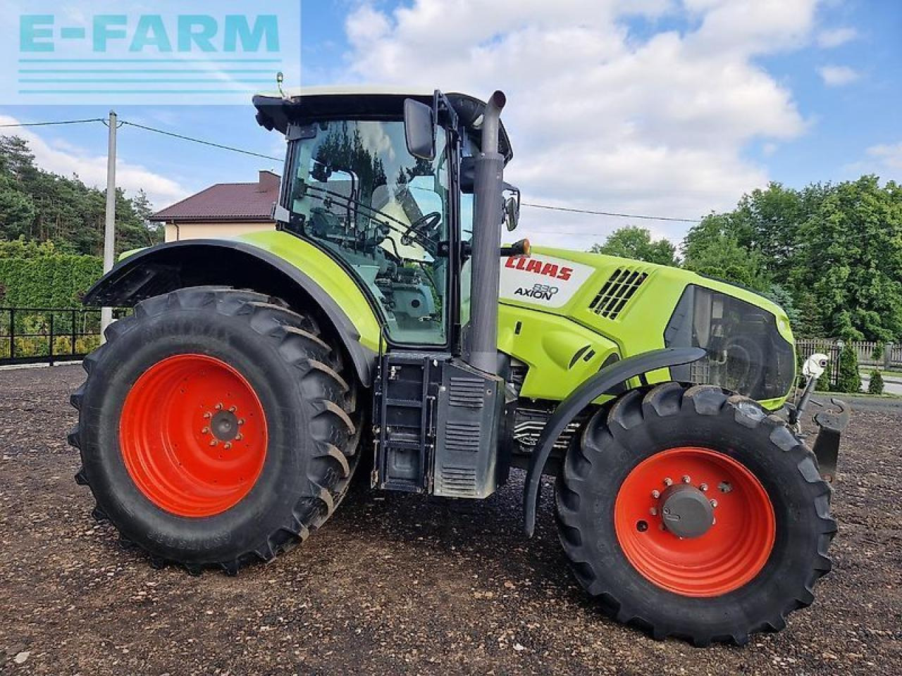 CLAAS axion 830 cis - Tractor: foto 2 CLAAS axion 830 cis - Tractor: foto 2