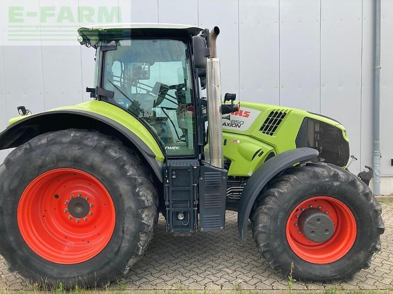 CLAAS axion 830 cmatic CMATIC - Tractor: foto 1 CLAAS axion 830 cmatic CMATIC - Tractor: foto 1