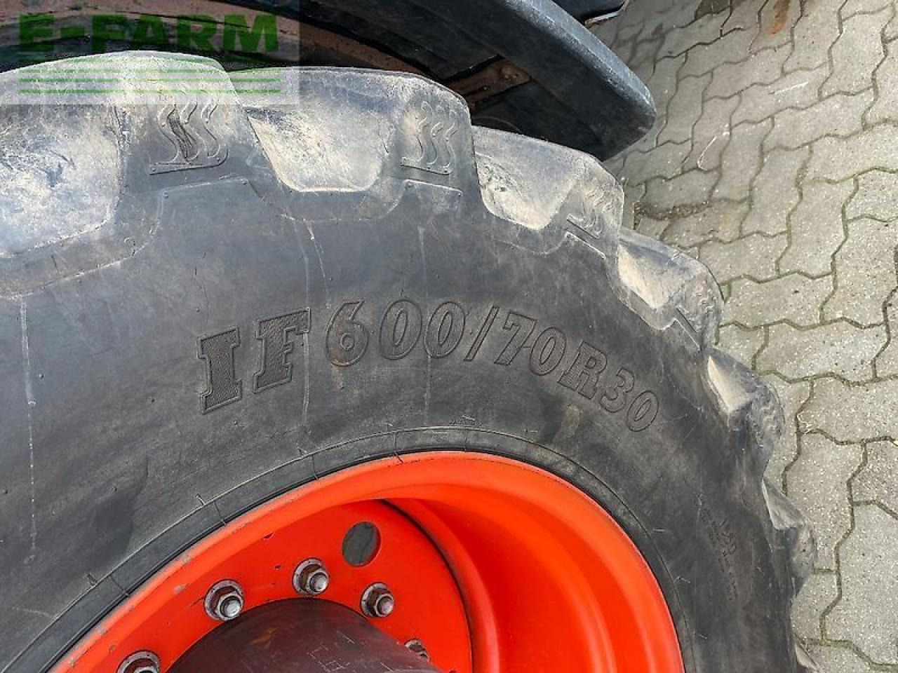 CLAAS axion 830 cmatic CMATIC - Tractor: foto 4 CLAAS axion 830 cmatic CMATIC - Tractor: foto 4