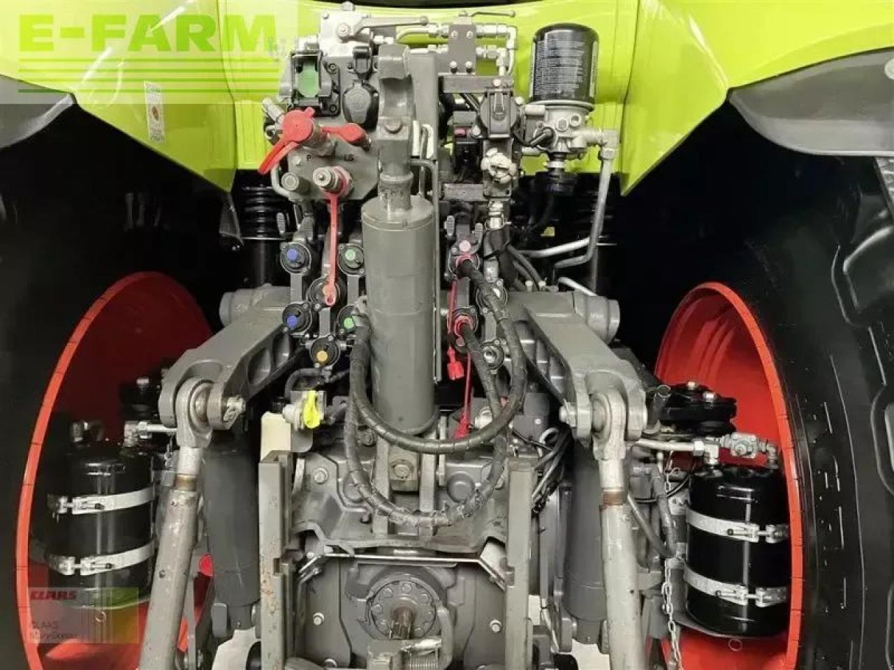 CLAAS axion 830 cmatic cebis + rda CMATIC CEBIS - Tractor: foto 3 CLAAS axion 830 cmatic cebis + rda CMATIC CEBIS - Tractor: foto 3