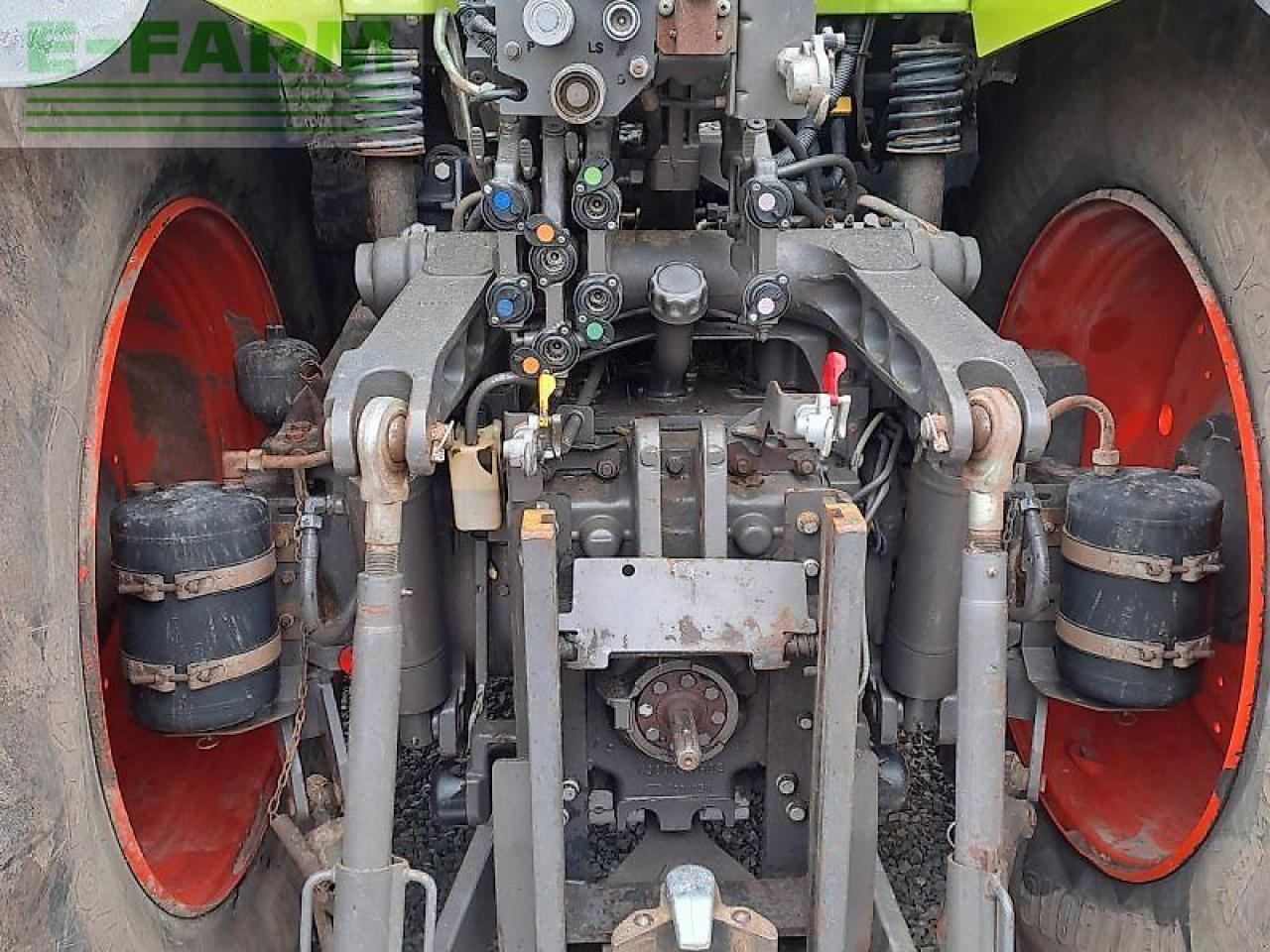 CLAAS axion 830 cmatic lu-paket CMATIC - Tractor: foto 4 CLAAS axion 830 cmatic lu-paket CMATIC - Tractor: foto 4