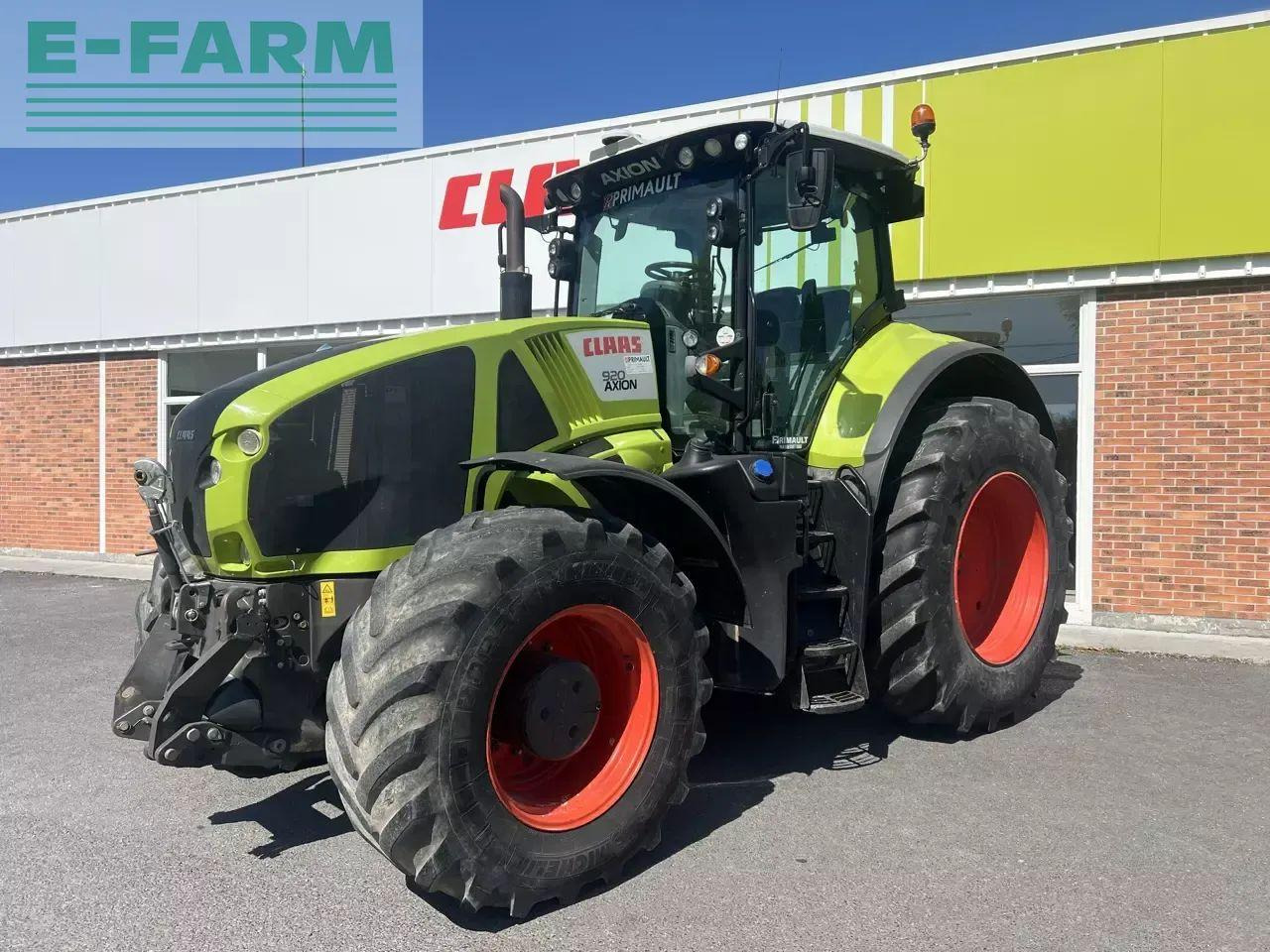 CLAAS axion 920 - Tractor: foto 3 CLAAS axion 920 - Tractor: foto 3