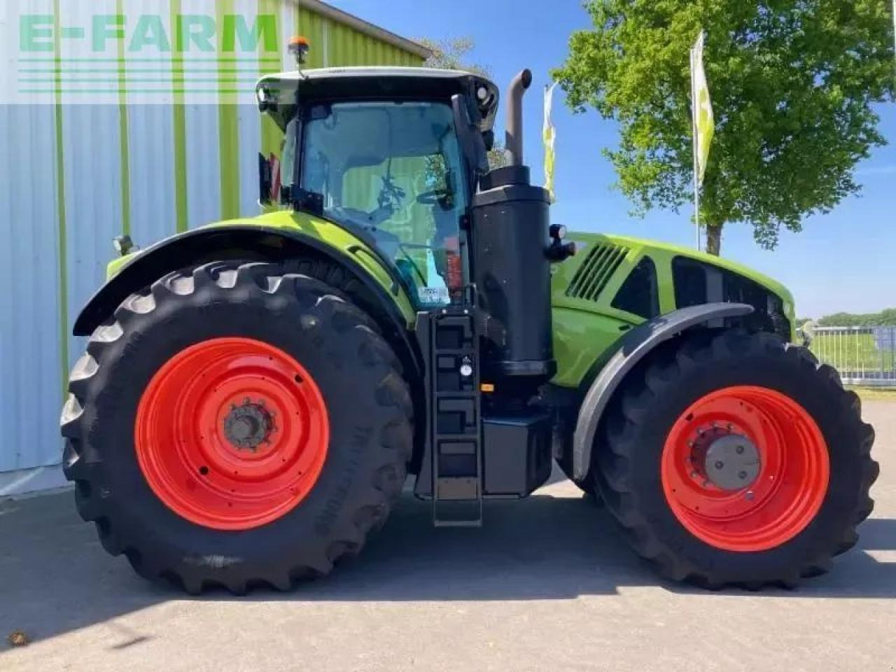 CLAAS axion 950 cmatic cis+ CMATIC CIS+ - Tractor: foto 4 CLAAS axion 950 cmatic cis+ CMATIC CIS+ - Tractor: foto 4