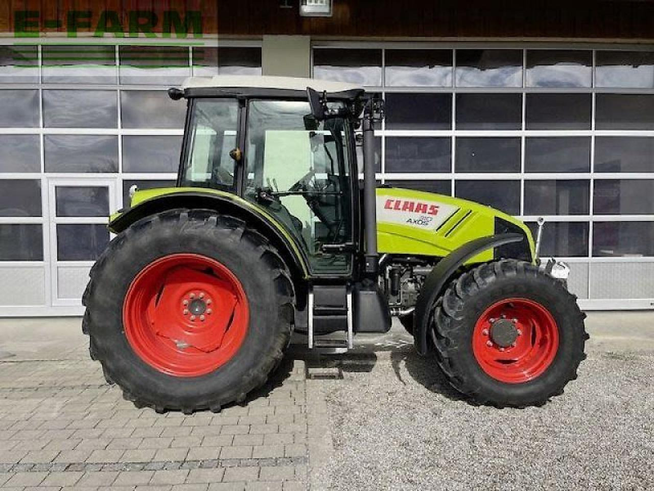 CLAAS axos 310 c C - Tractor: foto 3 CLAAS axos 310 c C - Tractor: foto 3