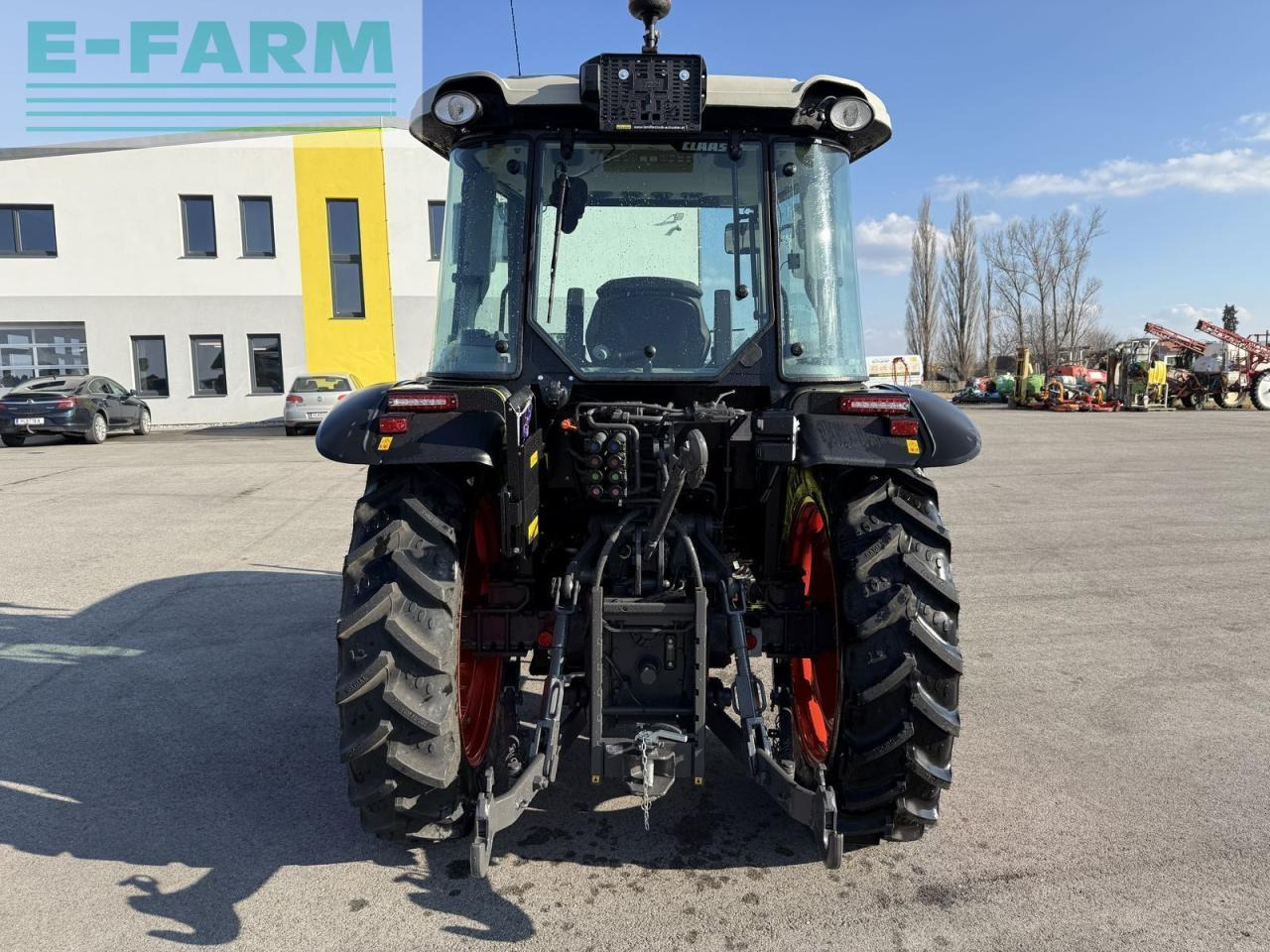 Tractor CLAAS elios 320: foto 7