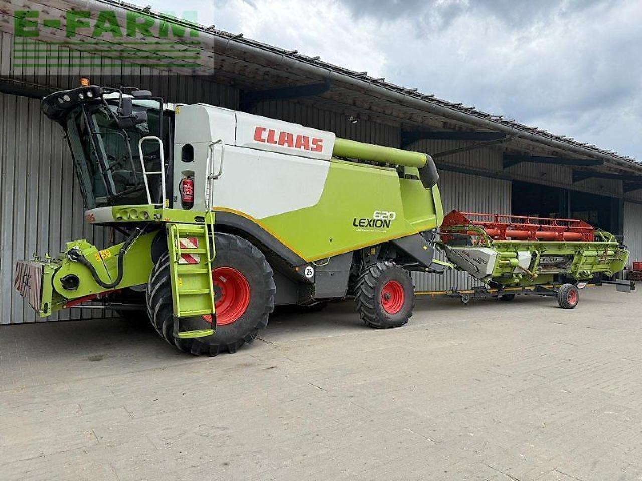 CLAAS lexion 620 - Cosechadora de granos: foto 1 CLAAS lexion 620 - Cosechadora de granos: foto 1