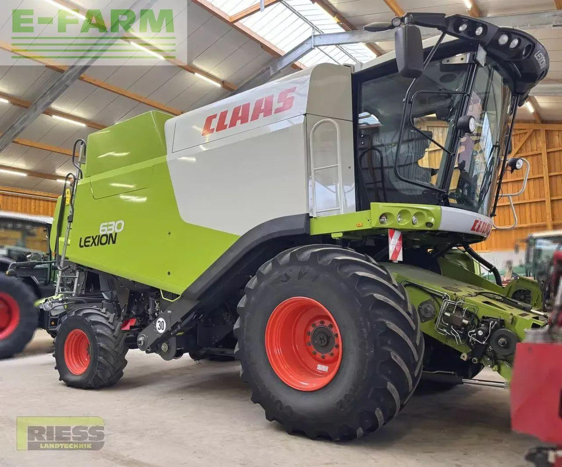 CLAAS lexion 630 montana t4 - Cosechadora de granos: foto 1 CLAAS lexion 630 montana t4 - Cosechadora de granos: foto 1