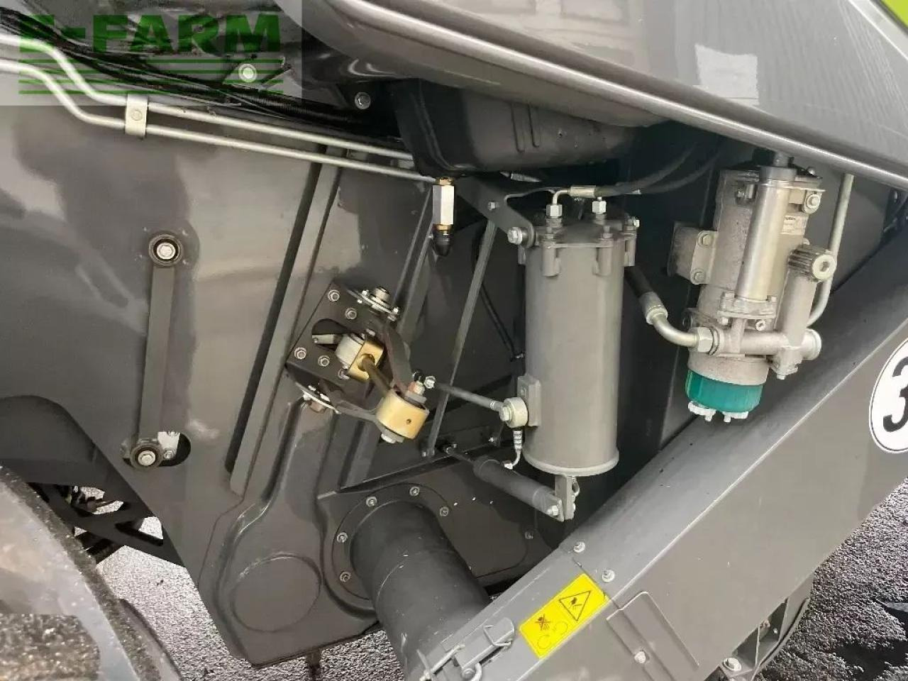 Cosechadora de granos CLAAS lexion 6900 tt: foto 9 Cosechadora de granos CLAAS lexion 6900 tt: foto 9