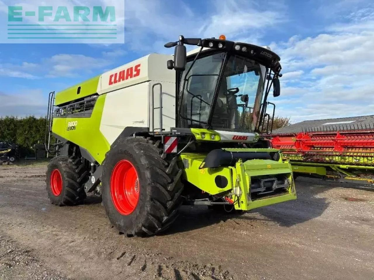 CLAAS lexion 8800 4wd - Cosechadora de granos: foto 2 CLAAS lexion 8800 4wd - Cosechadora de granos: foto 2