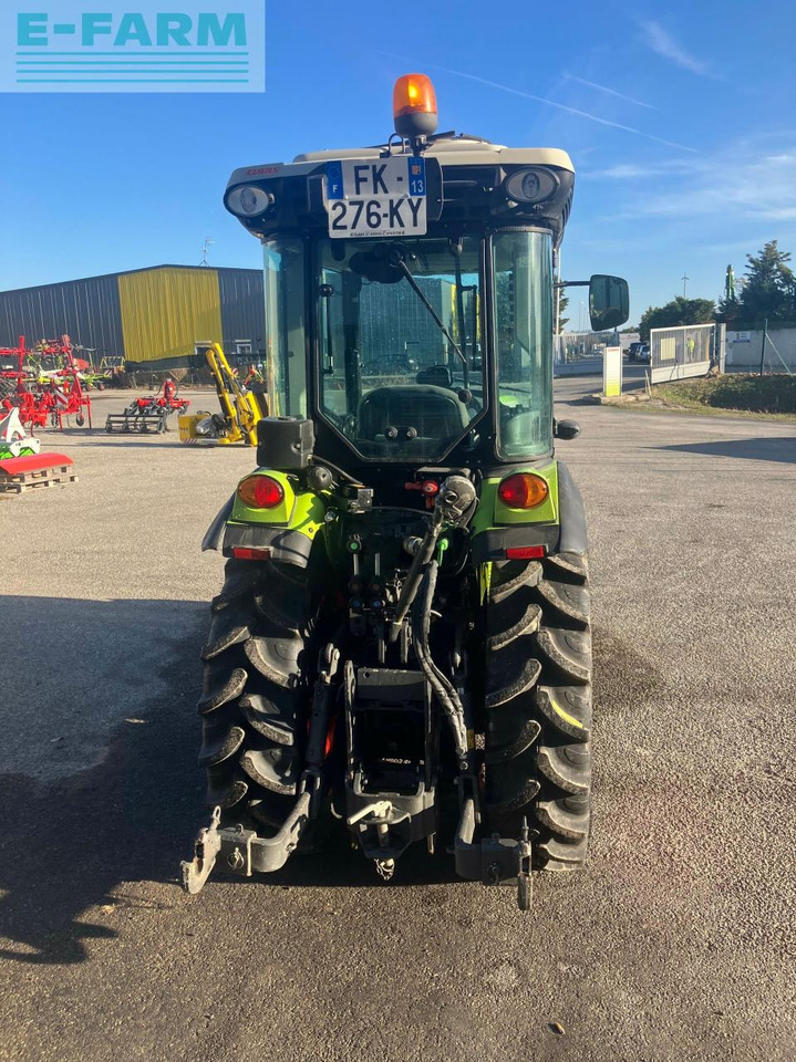 CLAAS nexos 220 ve cabine 4rm VE - Tractor: foto 3 CLAAS nexos 220 ve cabine 4rm VE - Tractor: foto 3