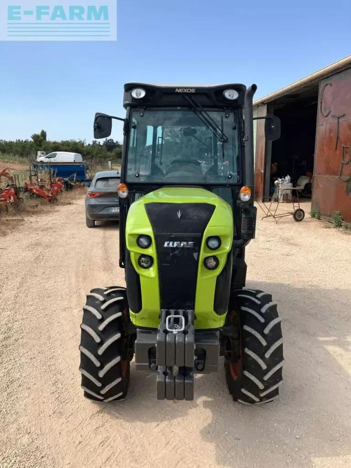 CLAAS nexos 230 m ls+ - Tractor: foto 3 CLAAS nexos 230 m ls+ - Tractor: foto 3