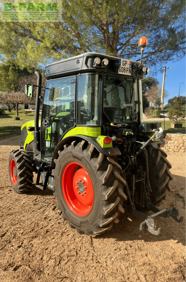 CLAAS nexos 240 l cabine - Tractor: foto 1 CLAAS nexos 240 l cabine - Tractor: foto 1