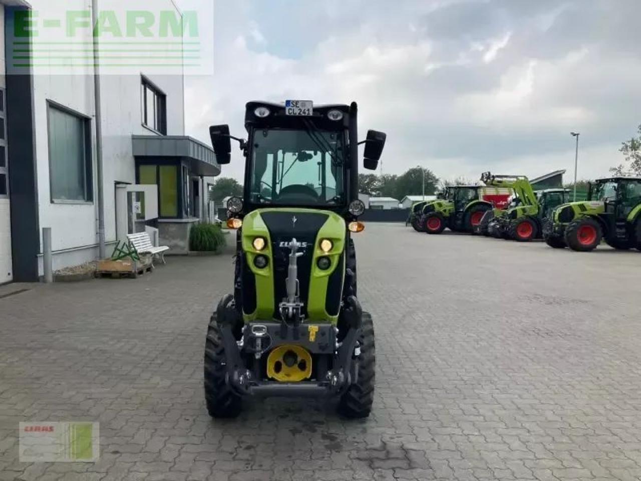 CLAAS nexos 240 s advanced - Tractor: foto 4 CLAAS nexos 240 s advanced - Tractor: foto 4
