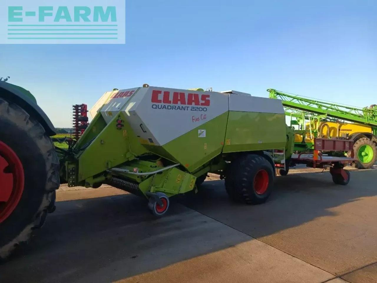 CLAAS quadrant 2200 - Empacadora de pacas cuadradas: foto 1 CLAAS quadrant 2200 - Empacadora de pacas cuadradas: foto 1