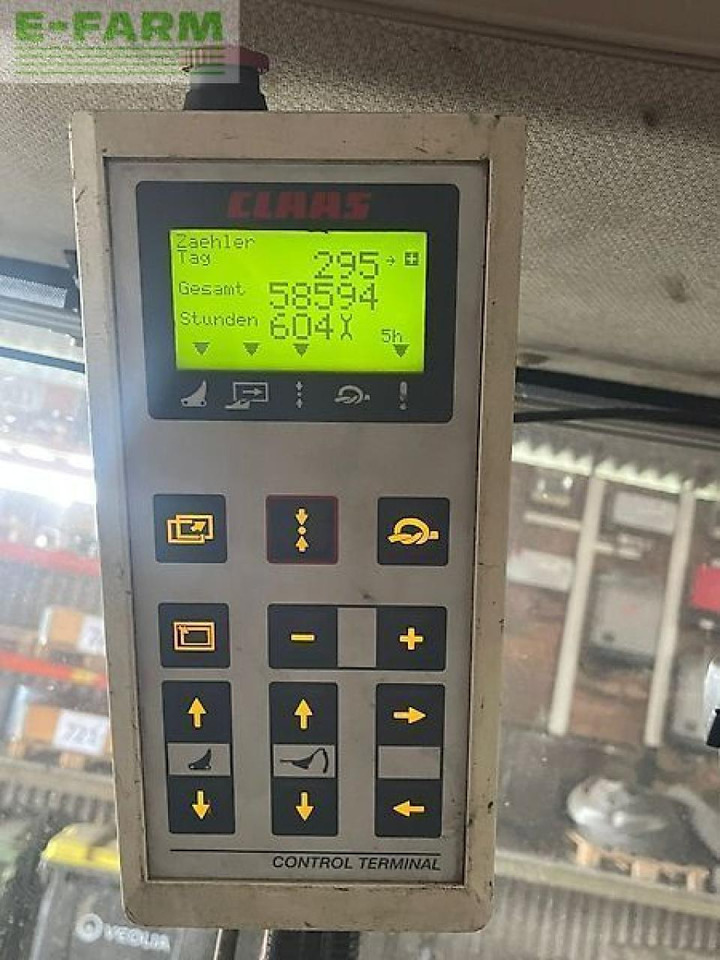 CLAAS quadrant 2200 rc - Empacadora de pacas cuadradas: foto 4 CLAAS quadrant 2200 rc - Empacadora de pacas cuadradas: foto 4