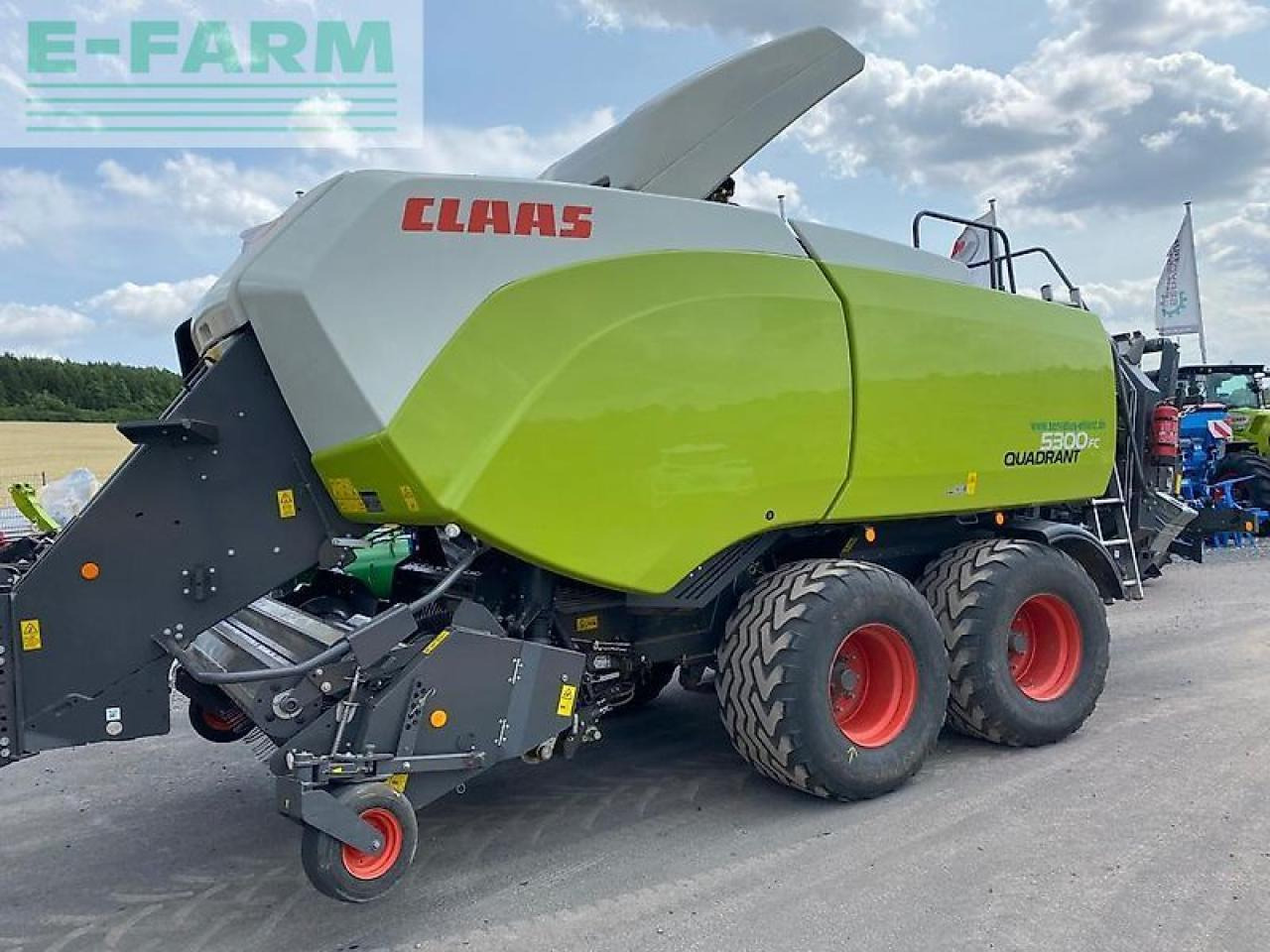 CLAAS quadrant 5300 fc tandem sofort einsatzbereit - Empacadora de pacas cuadradas: foto 2 CLAAS quadrant 5300 fc tandem sofort einsatzbereit - Empacadora de pacas cuadradas: foto 2