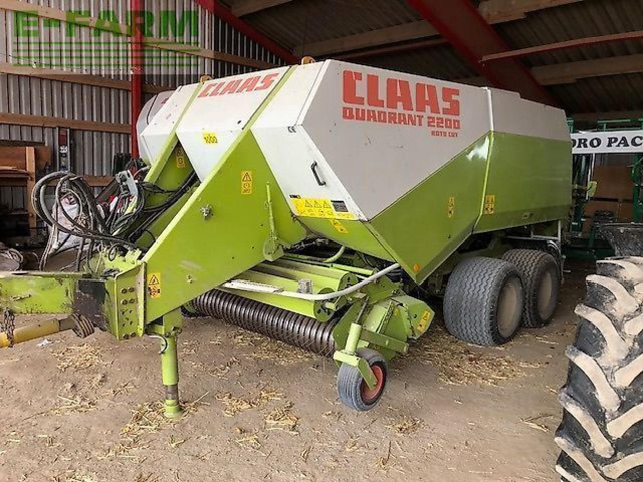 CLAAS quadrant - Empacadora de pacas cuadradas: foto 1 CLAAS quadrant - Empacadora de pacas cuadradas: foto 1