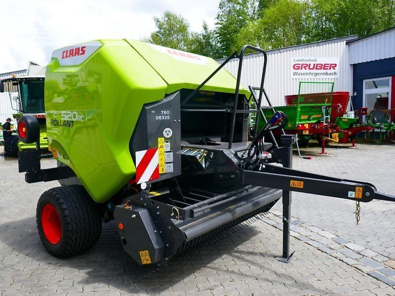 CLAAS rollant 520 rc - lagerräumung - Empacadora de pacas cuadradas: foto 5 CLAAS rollant 520 rc - lagerräumung - Empacadora de pacas cuadradas: foto 5