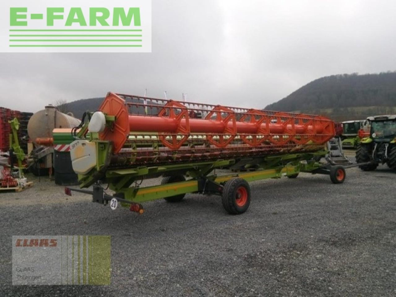 CLAAS v 900 + tw - Tractor: foto 4 CLAAS v 900 + tw - Tractor: foto 4