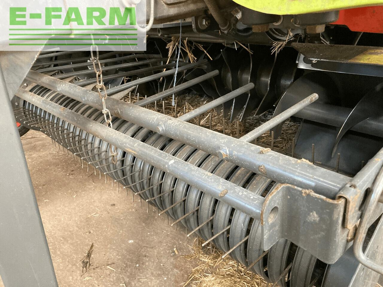 CLAAS variant 470 - Empacadora de pacas cuadradas: foto 4 CLAAS variant 470 - Empacadora de pacas cuadradas: foto 4