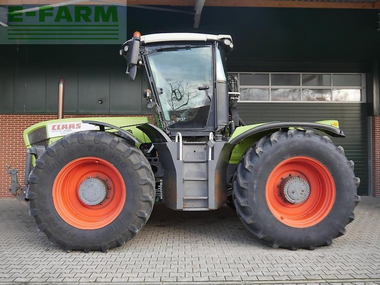CLAAS xerion 3800 trac vc TRAC VC - Tractor: foto 4 CLAAS xerion 3800 trac vc TRAC VC - Tractor: foto 4
