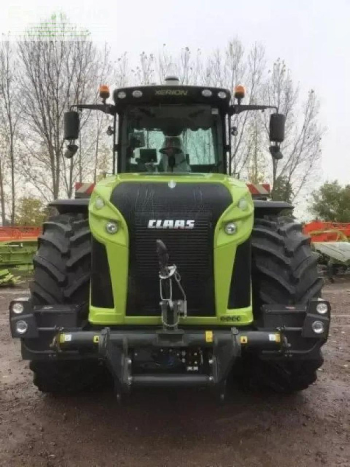CLAAS xerion 4200 trac vc TRAC VC - Tractor: foto 3 CLAAS xerion 4200 trac vc TRAC VC - Tractor: foto 3