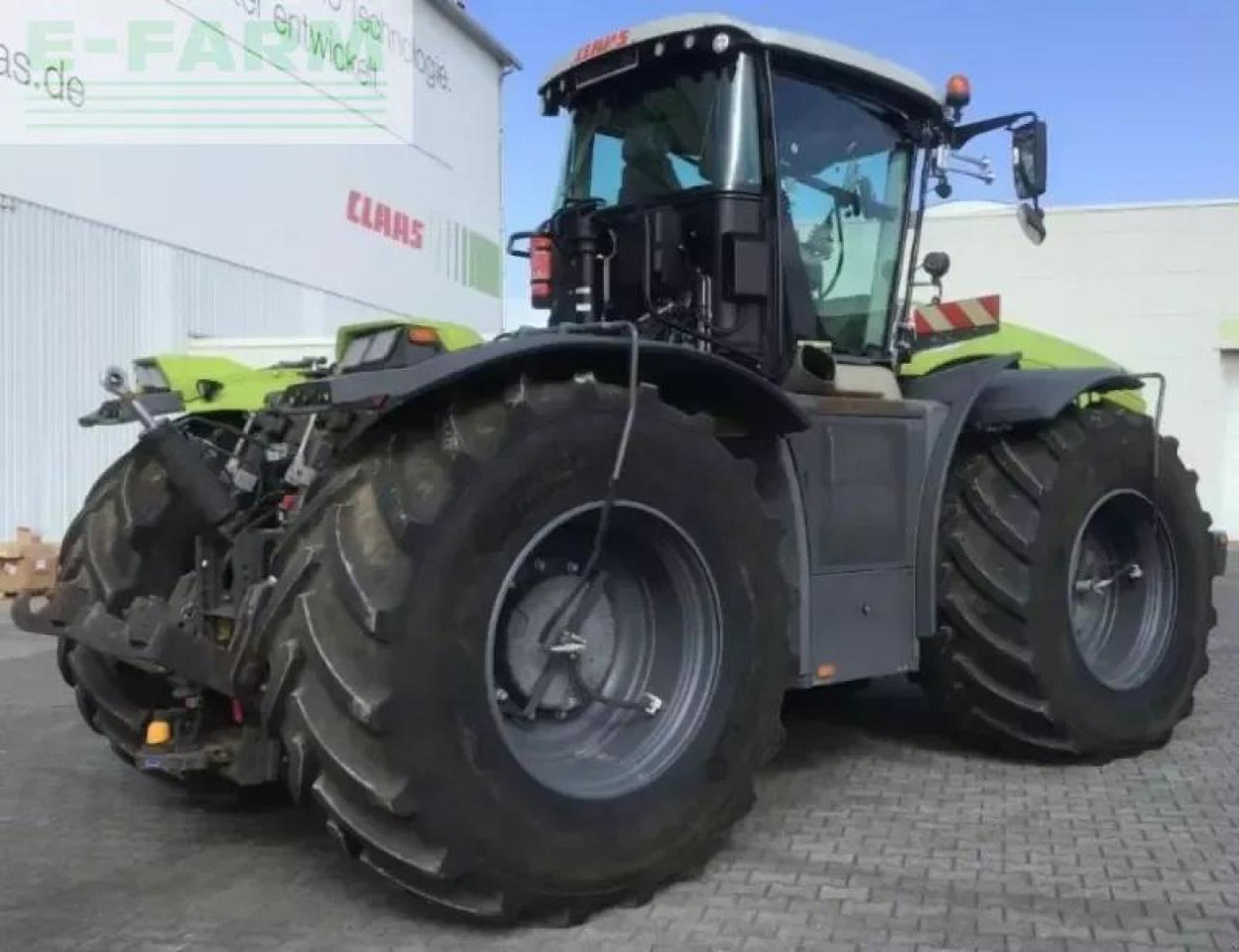 CLAAS xerion 5000 trac vc TRAC VC - Tractor: foto 5 CLAAS xerion 5000 trac vc TRAC VC - Tractor: foto 5