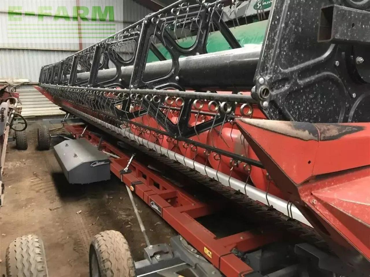Case-IH axial-flow 8250 med harvest command, kun 570 tærsketimer - Cosechadora de granos: foto 5 Case-IH axial-flow 8250 med harvest command, kun 570 tærsketimer - Cosechadora de granos: foto 5