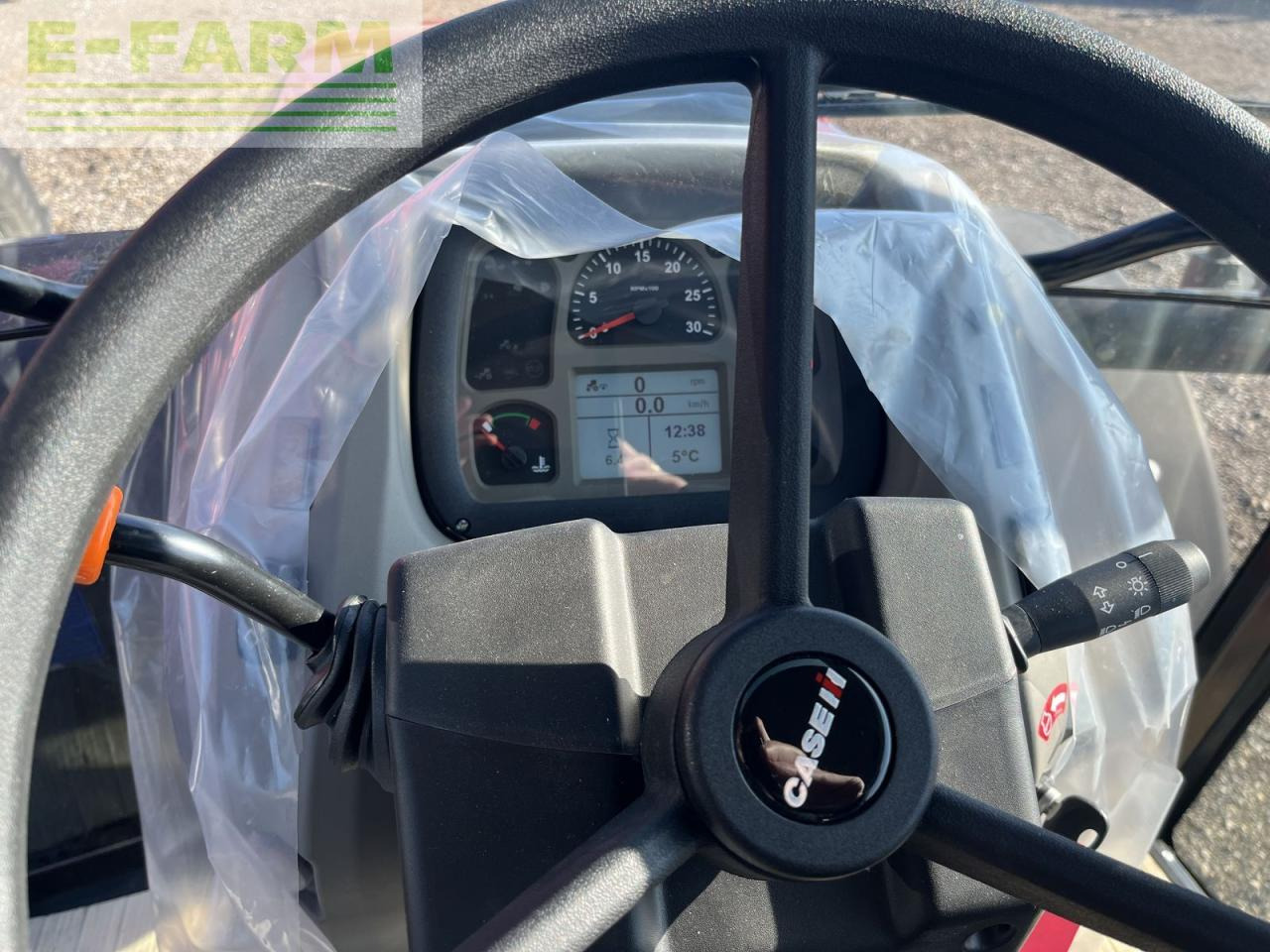 Case-IH farmall 55 a (stage v) - Tractor: foto 5 Case-IH farmall 55 a (stage v) - Tractor: foto 5