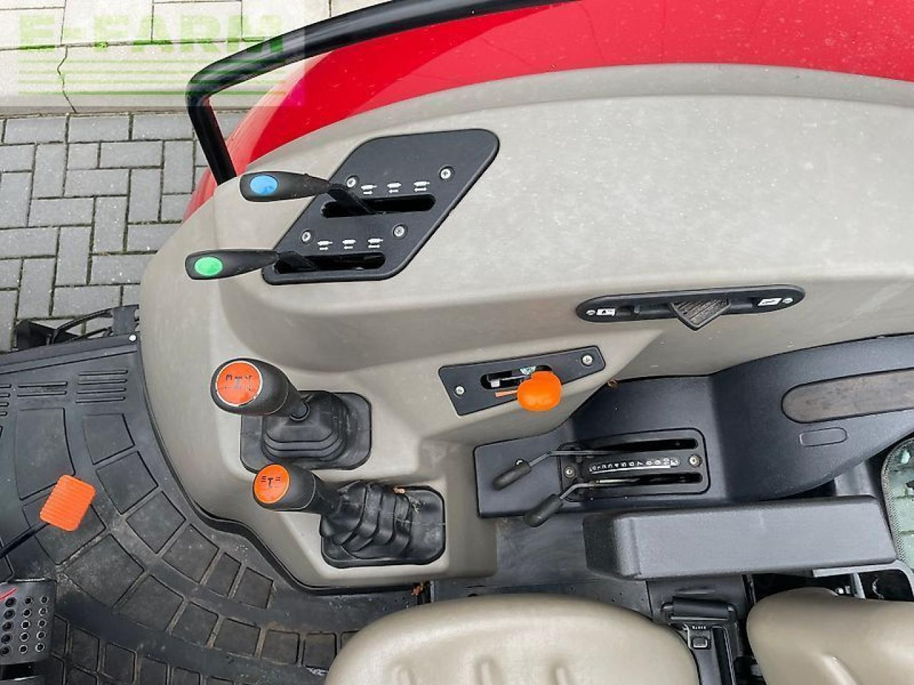 Case-IH farmall 75a rops - 2024 - 250uur - Tractor: foto 3 Case-IH farmall 75a rops - 2024 - 250uur - Tractor: foto 3