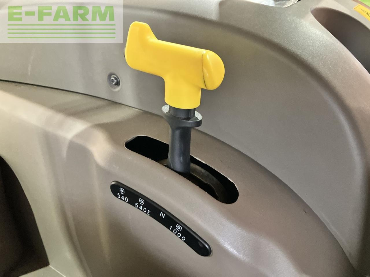 Tractor Case-IH farmall 95 u profi: foto 17