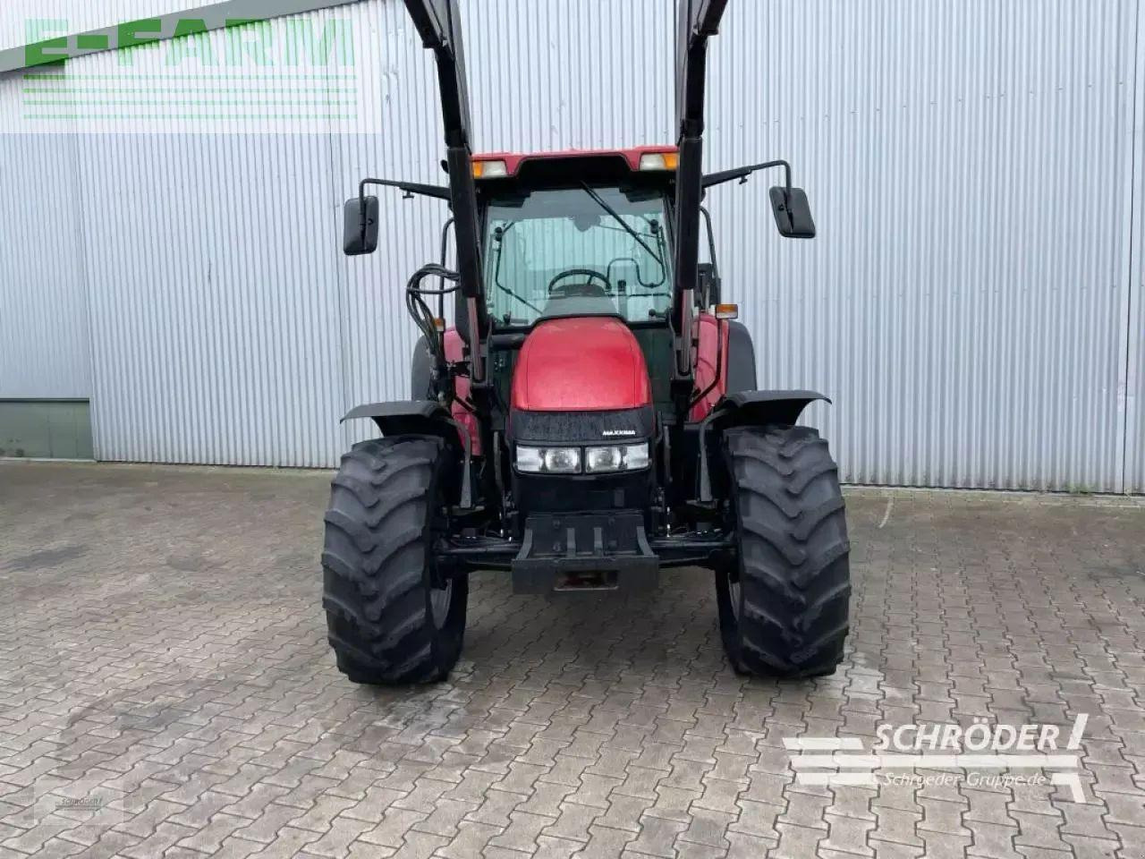Tractor Case-IH jx 1090 u: foto 6