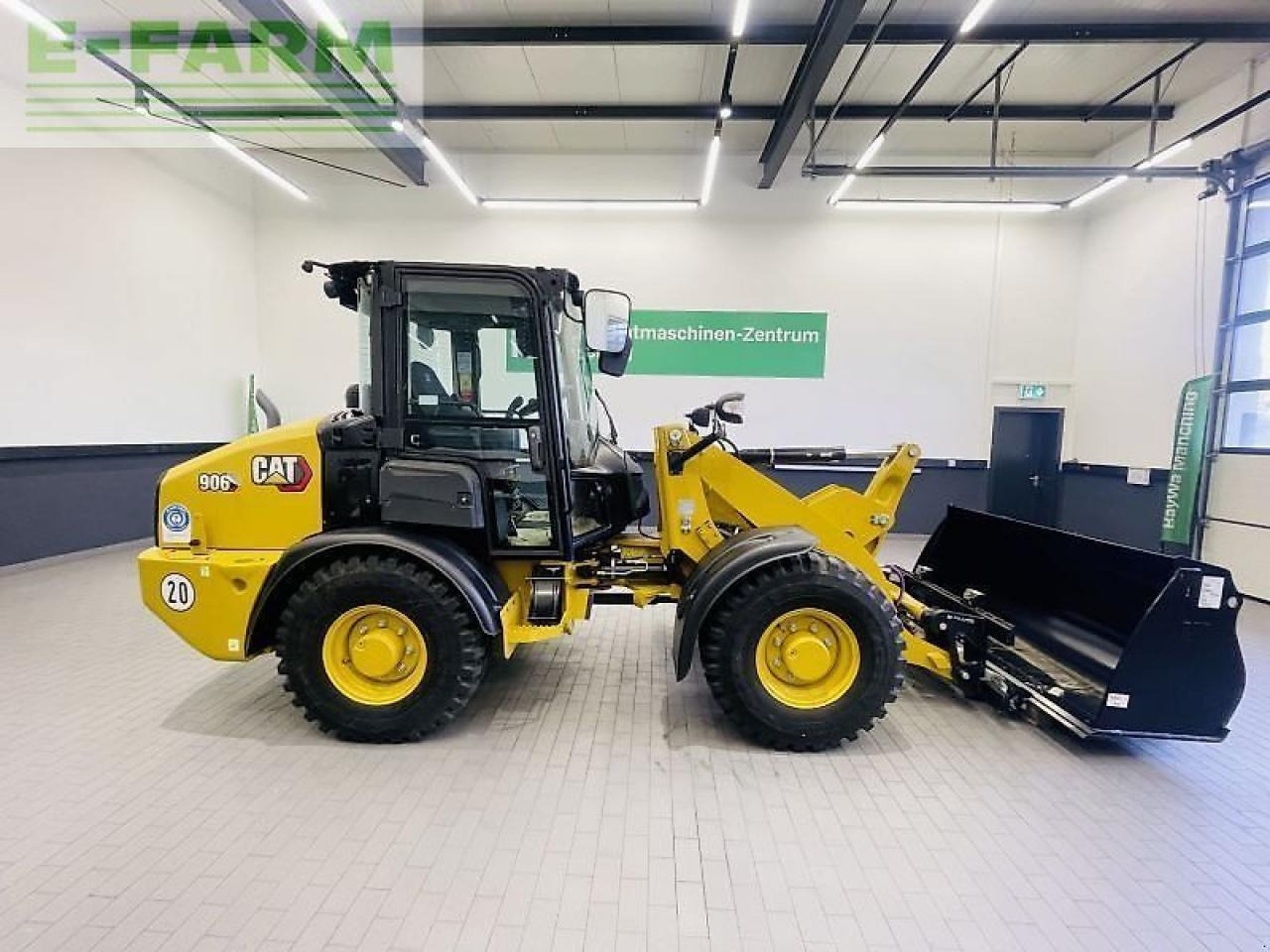 Caterpillar 906-14a - Miniexcavadora: foto 4 Caterpillar 906-14a - Miniexcavadora: foto 4