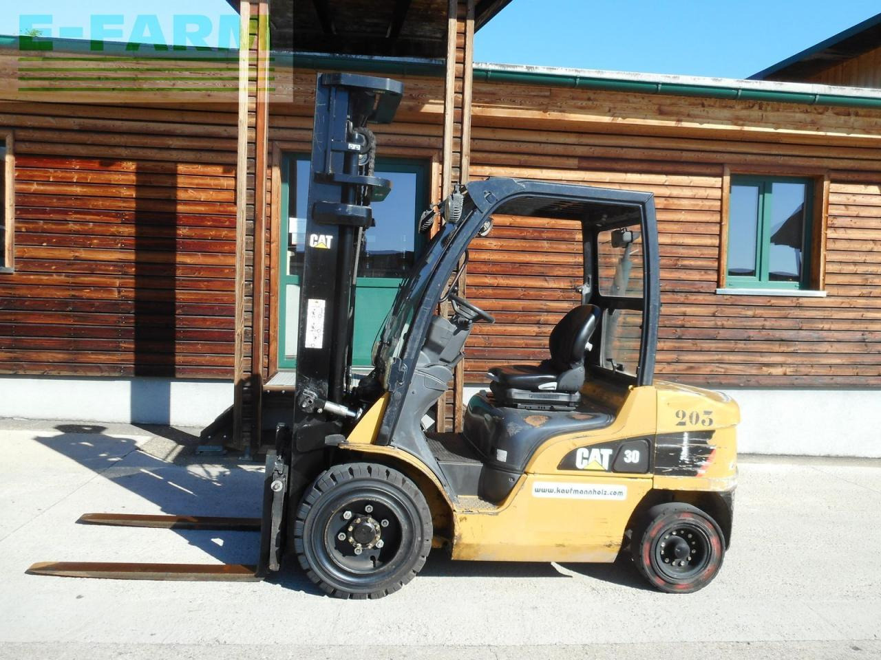 Caterpillar dp30n triplex 5,97 meter + ss + ls + halbkab. - Carretilla elevadora: foto 1 Caterpillar dp30n triplex 5,97 meter + ss + ls + halbkab. - Carretilla elevadora: foto 1