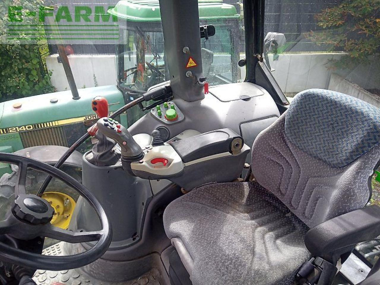 Deutz-Fahr agrotron 210 - Tractor: foto 5 Deutz-Fahr agrotron 210 - Tractor: foto 5