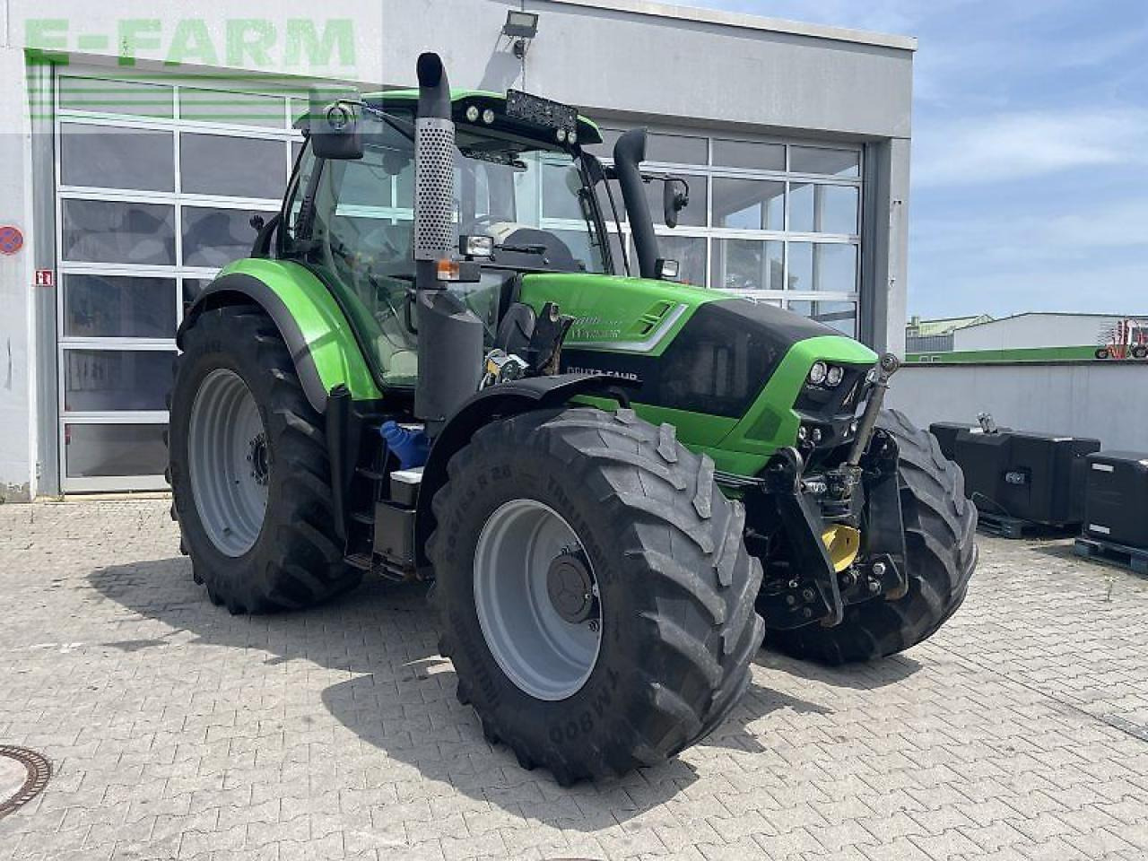 Deutz-Fahr agrotron 6190 c-shift - Tractor: foto 4 Deutz-Fahr agrotron 6190 c-shift - Tractor: foto 4