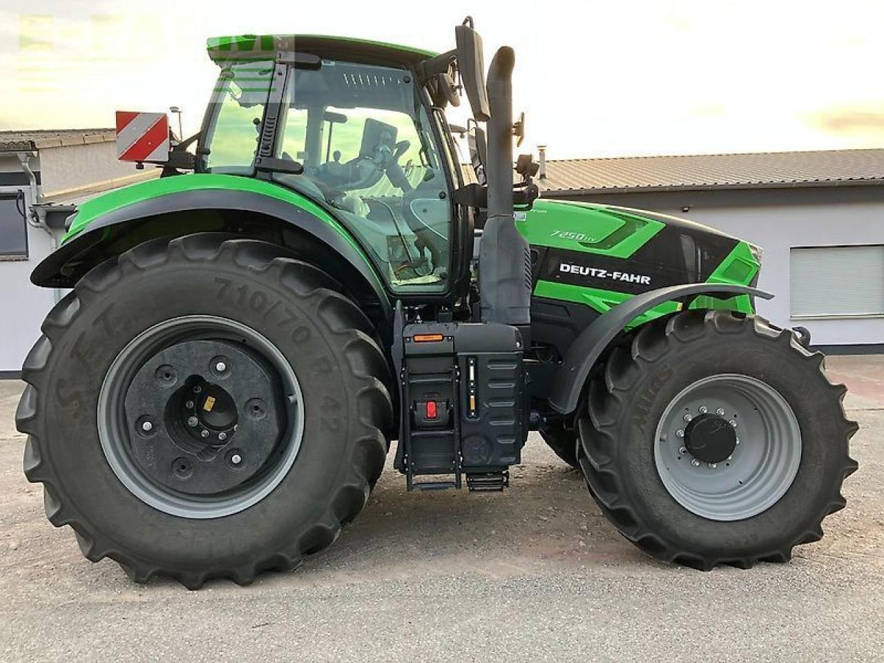 Deutz-Fahr agrotron 7250 ttv TTV - Tractor: foto 4 Deutz-Fahr agrotron 7250 ttv TTV - Tractor: foto 4